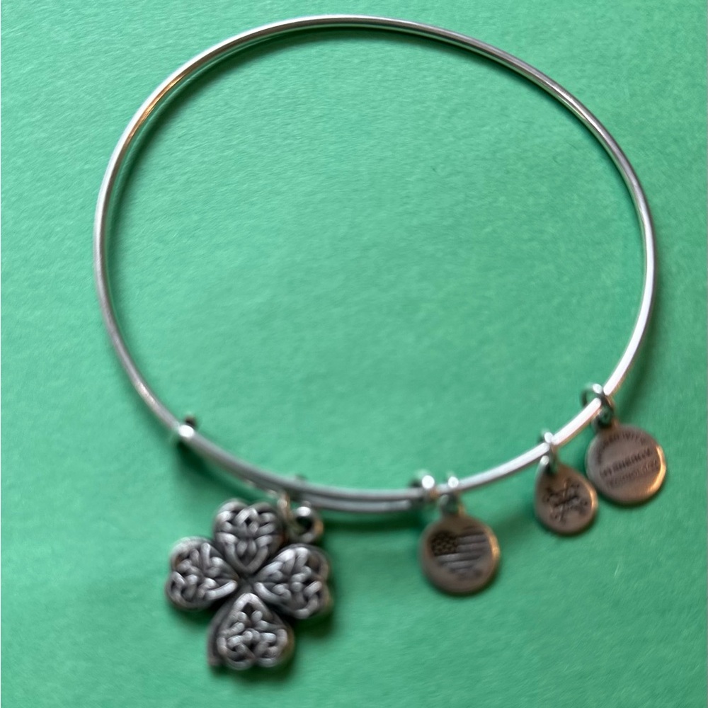 Alex and Ani clover bracelet